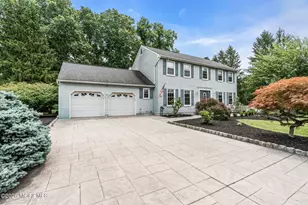 28 Jennifer Dr, Red Bank, NJ 07701 - Photo 50