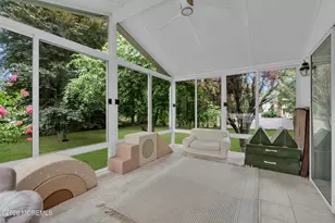 28 Jennifer Dr, Red Bank, NJ 07701 - Photo 38