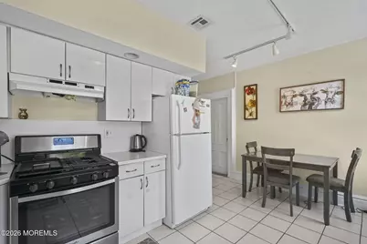 103 Main Street #Upstairs, Keyport, NJ 07735 - Photo 18