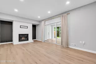 269 Constitution Cir, North Brunswick Township, NJ 08902 - Photo 8