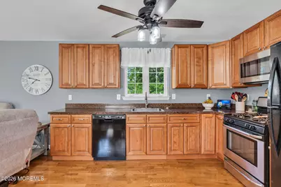 420 Morningside Avenue, Union Beach, NJ 07735 - Photo 10