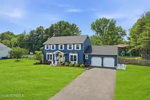 10 Courtney Way, Red Bank, NJ 07701 - Photo 2