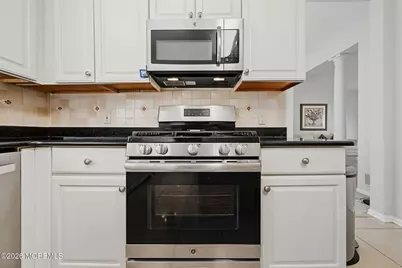 30 Alpine Drive, Morganville, NJ 07751 - Photo 18