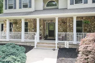 9 Rues Rd, Cream Ridge, NJ 08514 - Photo 4
