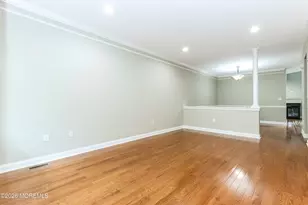 18 Deepwater Cir, Manalapan Township, NJ 07726 - Photo 8