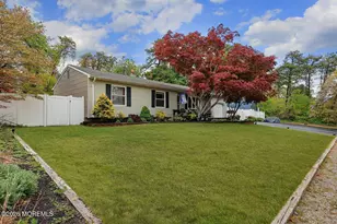1325 12th Ave, Toms River Township, NJ 08757 - Photo 2