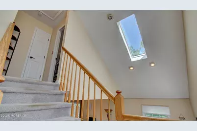 16 Whitman Court, Freehold, NJ 07728 - Photo 24