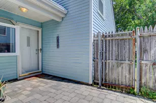 16 Whitman Ct, Freehold, NJ 07728 - Photo 38