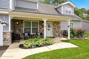7 Cidermill Ct, Howell Township, NJ 07731 - Photo 4