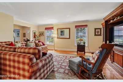 4 Oakwood Lane, Little Silver, NJ 07739 - Photo 8