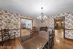 402 Main St, Manalapan Township, NJ 07726 - Photo 18