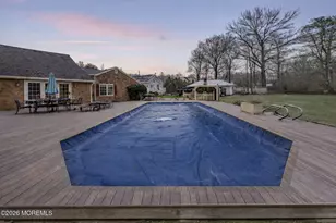 402 Main St, Manalapan Township, NJ 07726 - Photo 4