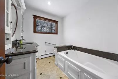 402 Main Street, Manalapan Township, NJ 07726 - Photo 26