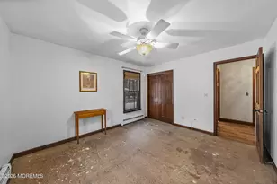 402 Main St, Manalapan Township, NJ 07726 - Photo 34