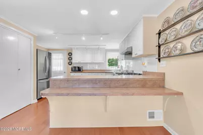 470 Woodpark Drive, Brick, NJ 08723 - Photo 10