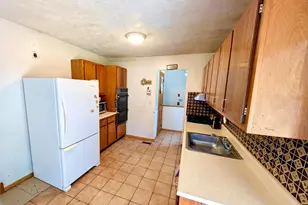 55 Western Dr, Howell Township, NJ 07731 - Photo 6