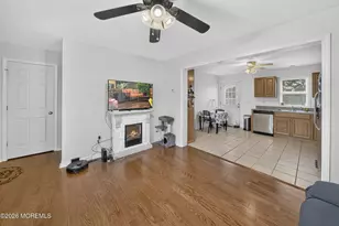 907 Harris Ave, Union Beach, NJ 07735 - Photo 10