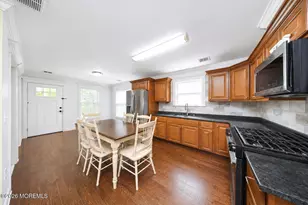 140 Twilight Ave, Keansburg, NJ 07734 - Photo 18