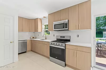 26 Hilltop Road, West Long Branch, NJ 07764 - Photo 10