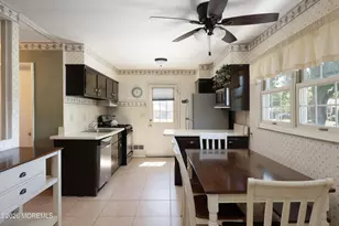 7 Parkview Dr, Hazlet Township, NJ 07730 - Photo 8
