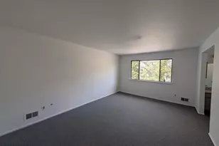 44 Davids Ct, South Brunswick Township, NJ 08512 - Photo 8