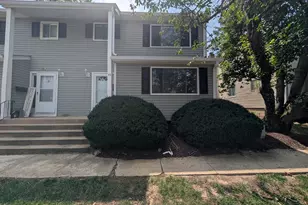 44 Davids Ct, South Brunswick Township, NJ 08512 - Photo 2