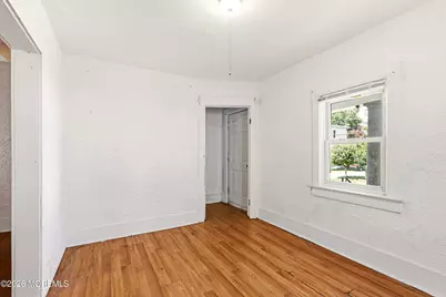 60 Conover Street, Freehold, NJ 07728 - Photo 4