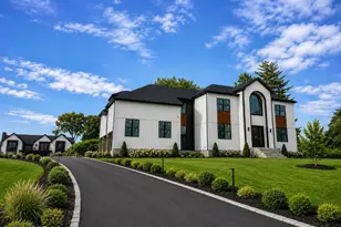 23 Orchard Pkwy, Morganville, NJ 07751 - Photo 2