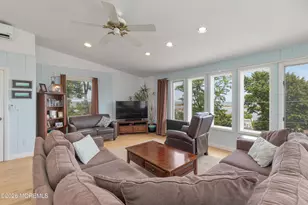 1 Light House Rd, Highlands, NJ 07732 - Photo 4