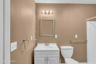 360 Wardell Rd, Tinton Falls, NJ 07753 - Photo 16