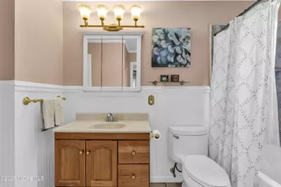 41 Craig Street, Hazlet Township, NJ 07730 - Photo 20