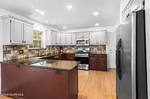 569 Buttonwood Dr, Jackson, NJ 08527 - Photo 10