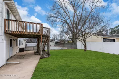 613 Champlain Street, Toms River Township, NJ 08757 - Photo 22