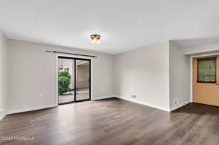 403 Sage Ct, Jackson, NJ 08527 - Photo 6