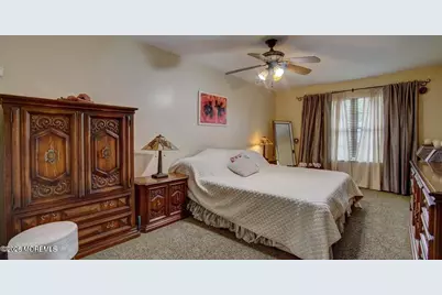 57 Chestnut Way #5-7, Manalapan Township, NJ 07726 - Photo 10