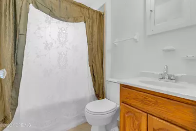 180 Tinton Avenue, Eatontown, NJ 07724 - Photo 12