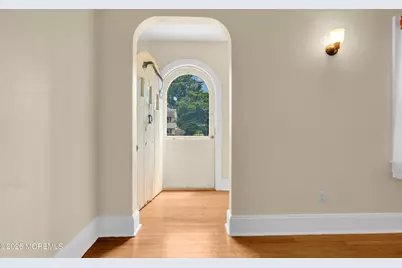 180 Tinton Avenue, Eatontown, NJ 07724 - Photo 4