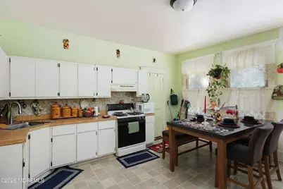 92 Chestnut Street, East Orange, NJ 07018 - Photo 14