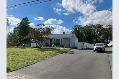 20 Gladney Avenue, Berkeley, NJ 08721 - Photo 1