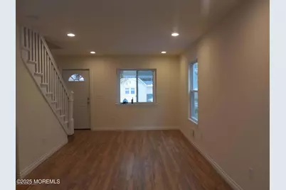 538 Myrtle Avenue, Neptune Township, NJ 07753 - Photo 2