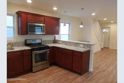 538 Myrtle Avenue, Neptune Township, NJ 07753 - Photo 4