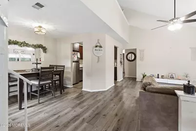 2007 Begonia Court, Jackson, NJ 08527 - Photo 4