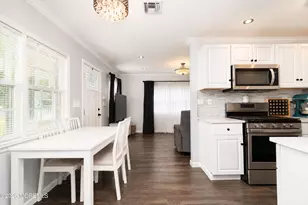 121 Seawood Dr, Keyport, NJ 07735 - Photo 10