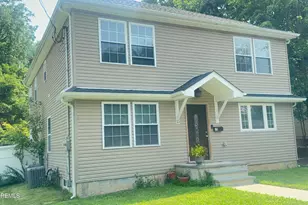 15 William St, Tinton Falls, NJ 07724 - Photo 2