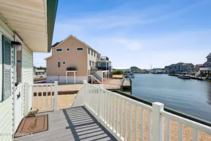 1113 Leilani Dr, Forked River, NJ 08731 - Photo 8