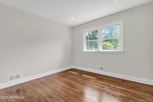 11 W Park Ave, Belford, NJ 07718 - Photo 20