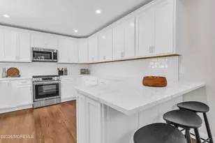 11 W Park Ave, Belford, NJ 07718 - Photo 8