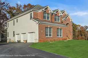 16 Lakeside Dr, Jackson, NJ 08527 - Photo 2