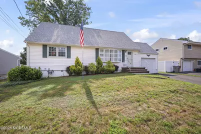 16 Mercury Circle, South Amboy, NJ 08879 - Photo 4