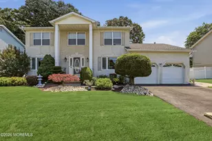11 Bronia St, Howell Township, NJ 07731 - Photo 2